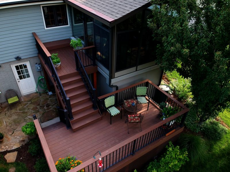 Benefits Of Commercial Deck And Porch Building For Business Properties
