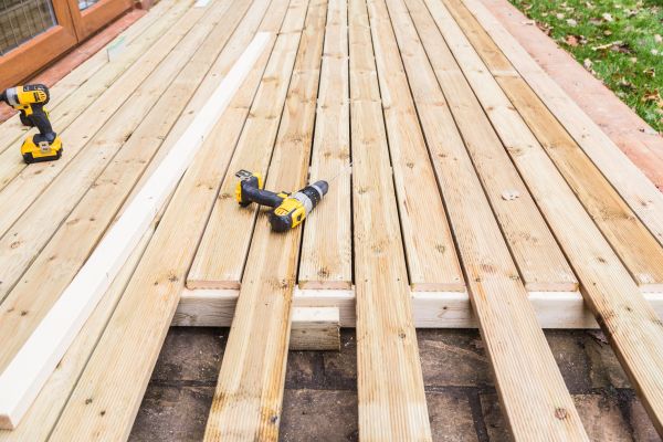 Cost of Damaged Deck Boards Repair in Arlington Heights