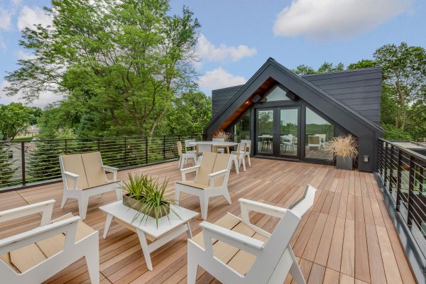Deck Construction in Arlington Heights