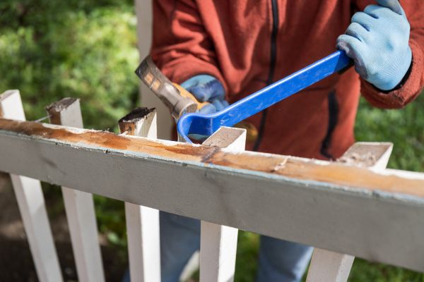 Cost of Deck Railing Replacement in Arlington Heights