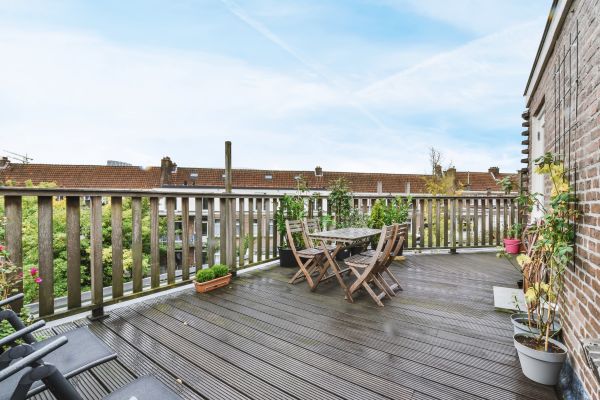 Cost of Balcony Wood Repair in Arlington Heights