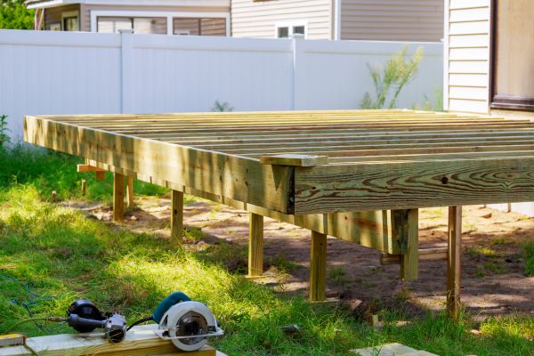 Cost of Elevated Deck Installation in Arlington Heights