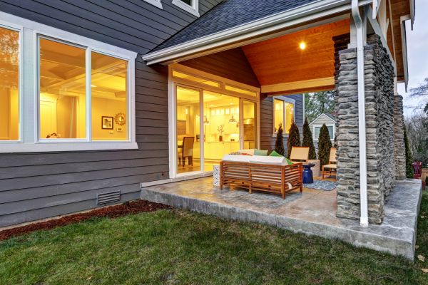 Cost of Back Porch Construction in Arlington Heights