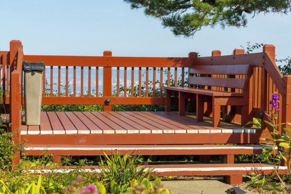 Cost of Redwood Deck Construction in Arlington Heights